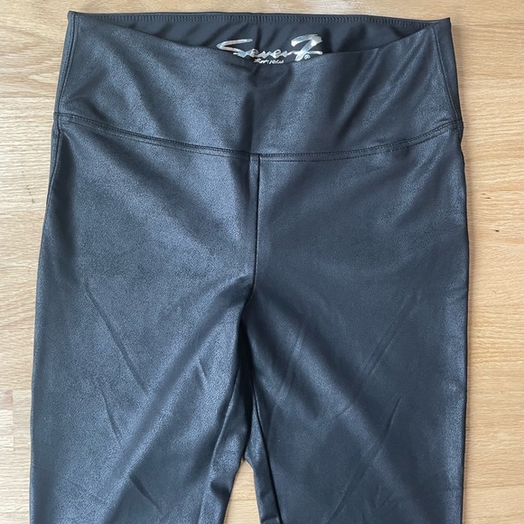 Seven7 Faux Leather Leggings In Excellent Condition - Picture 7 of 16